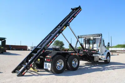 New | in-Stock 2027 PETERBILT 548 Rolloff Trucks Texas US | Roll Off Truck World #1492014
