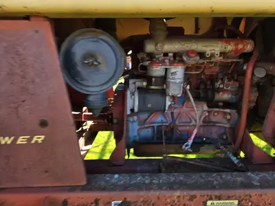 USED 1990 NEW HOLLAND 1118