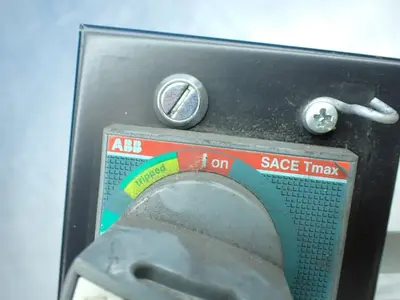 USED ABB TMAX T2H 100