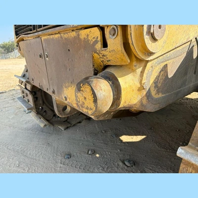 USED 2011 CATERPILLAR D11T