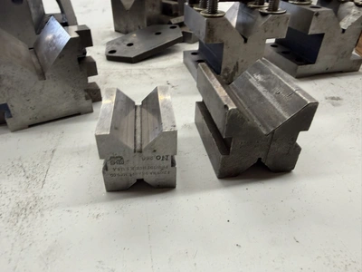 Used _UNKNOWN_ _UNKNOWN_ V-Blocks Michigan US | Miedema Asset Management Group #1293186