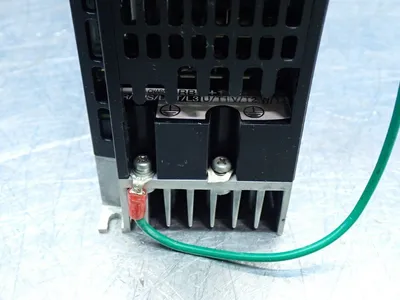 USED OMRON 3G3MX2A2004V1