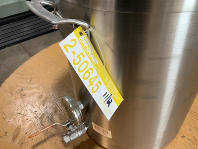 Used ANVIL 10 GALLON STAINLESS STEEL BREW KETTLE Brewing Equipment Michigan US | Miedema Asset Management Group #1580076