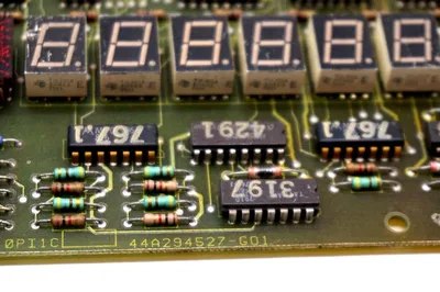 USED GENERAL ELECTRIC 44A294527-G01 PC BOARD 44A294527G01