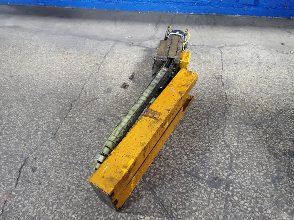 Sr Engineering Co.  Non-touch Clamp
