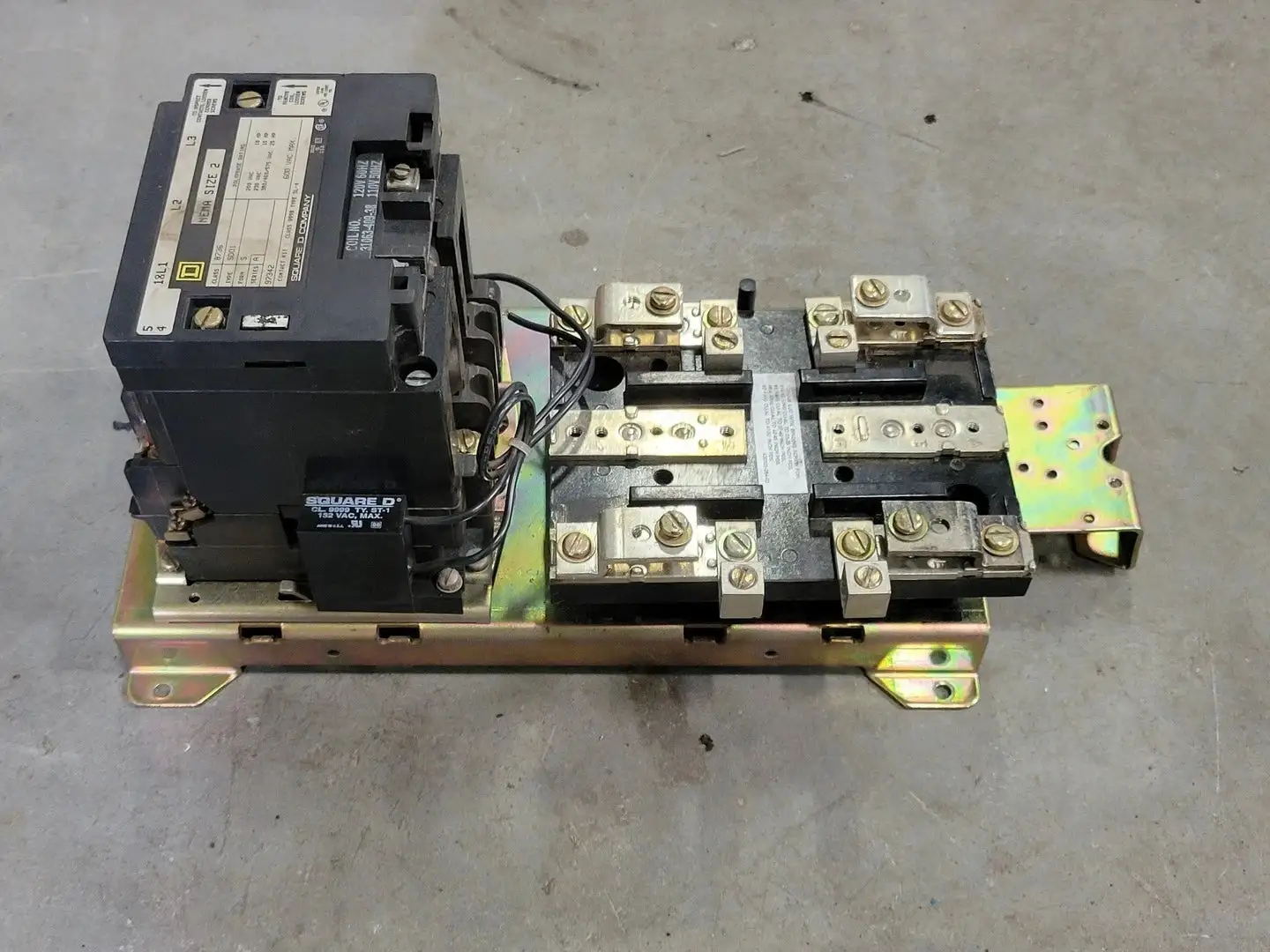 USED SQUARE D 8736SDO1V02S