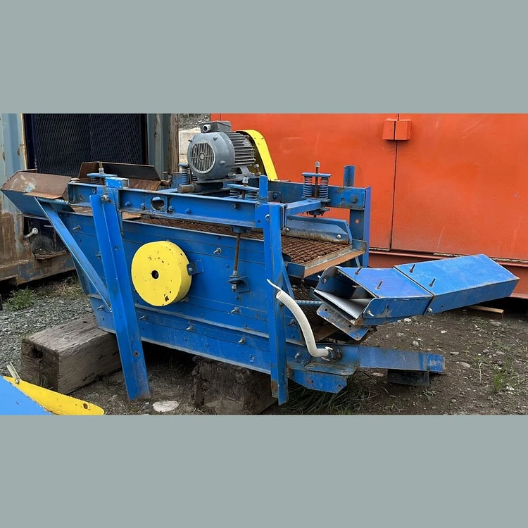 Used DILLON 35.2.4.1 Vibratory Screens British Columbia CA | Savona Equipment LTD #1171073