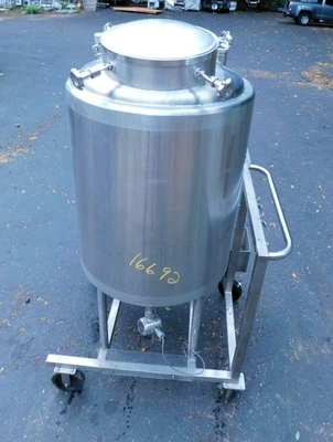 USED SANI-MATIC TANK 125 GALLON