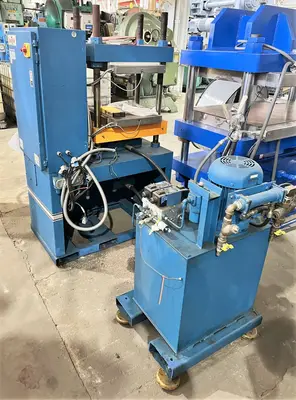 USED 2000 WABASH WABASH G75H-18-BX PRESS