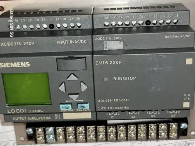 USED Siemens 6ED1 055-1FB10-0BA0 + 6ED1 052-1FB00-0BA5