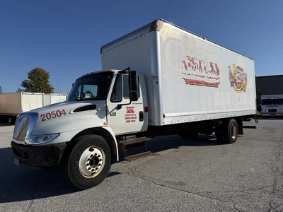 Used 2004 INTERNATIONAL 4300 SBA 4X2 24' BOX TRUCK Box trucks Ohio US | Miedema Asset Management Group #1709395