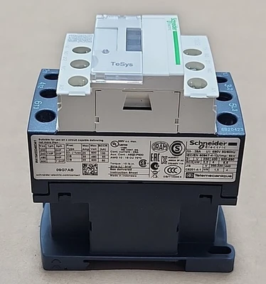 NEW Schneider Electric LC1D09G7