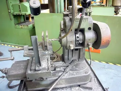 USED BARKER MILLING MACHINE