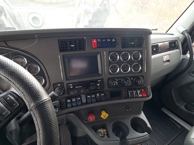 USED 2019 KENWORTH T680