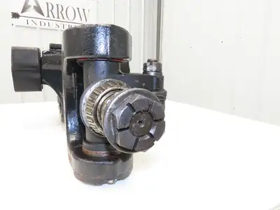 Hyster E80XN Forklift Rear Axle Dual Hydraulic Steering Assembly 8527474