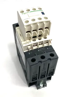 USED SCHNEIDER ELECTRIC TESYS CONTACTOR 65A 3-POLE W/ LADN22 AUX. CONTACT
