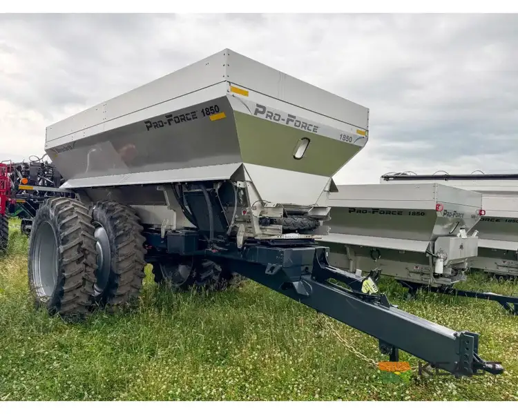 Used UNVERFERTH _UNKNOWN_ Dry Spreaders Iowa US | Keast Enterprises #1360495