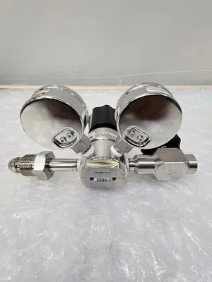 AIRGAS REGULATOR Y111213C580-AL 200 PSI - 4000 PSI
