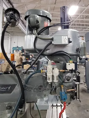 BRIDGEPORT Series 1 2 HP Mills, Vertical | Machinery Central (8)