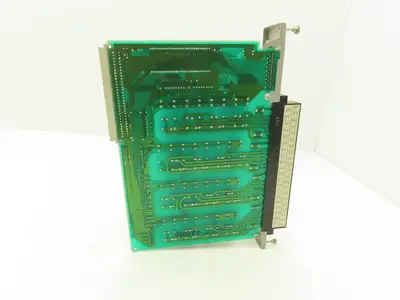 Siemens 505-4832 Digital Output Module PLC Rack E-Stand 110/220 AC Output