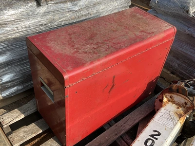 Used _UNKNOWN_ _UNKNOWN_ Tool Box Michigan US | Miedema Asset Management Group #1321002