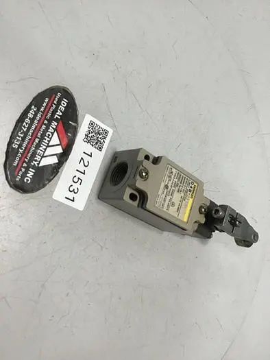 USED OMRON D4B-2115N-R