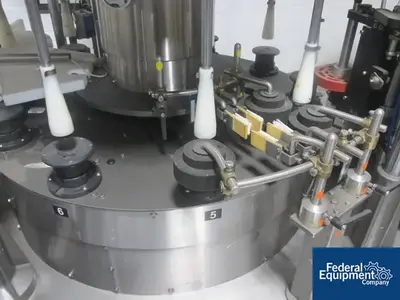 USED PE Labellers PE Labellers Rotary Labeler, Model Master