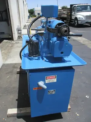 USED HARDINGE HLV-H