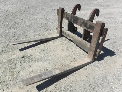 Used CATERPILLAR IT Pallet Forks California US | Western Trencher & Equipment, Inc. #1497680