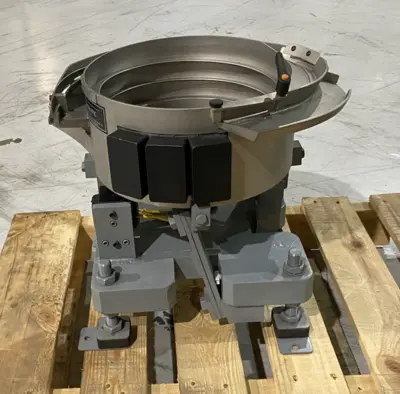 Used Vibromatic Vibratory Bowl Feeder, 12" Bowl ID, 14" Bowl OD Vibratory Bowl Feeder Michigan US | Maverick Industrial Sales #1514632