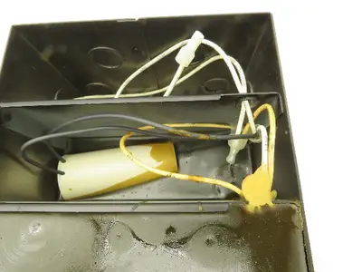 Advance Transformer 78E5590-001 Autotransformer Ballast 120/208/240/277V 60Hz
