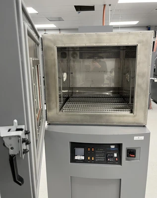 USED 2012 TEST EQUITY 1007C THERMAL CHAMBER