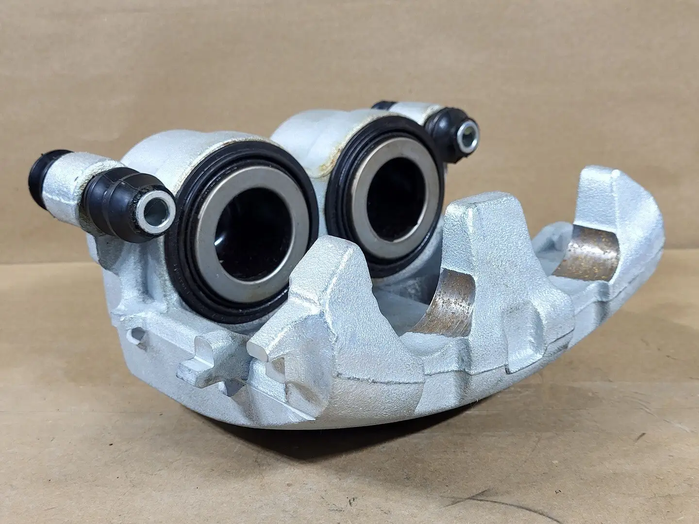 USED MOTORCRAFT 5C3Z-2B121-BA