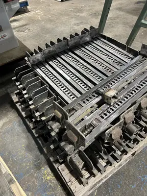 Used 1998 DOUCET SRH-12-8.5-96-32R CLAMP CARRIER Case Clamps Ontario CA | Aldan Woodworking Machinery #1252716