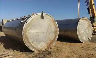 8600 gal stainless steel tank