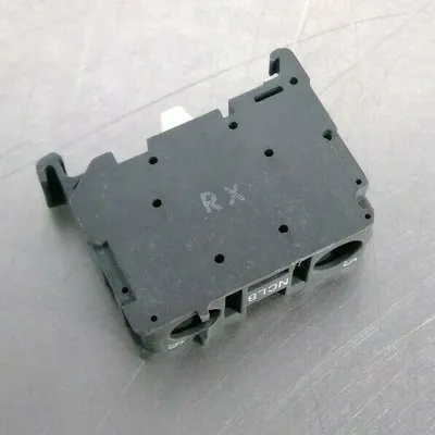 Allen-Bradley - 800F-X01L Series A - Contact Block 4D