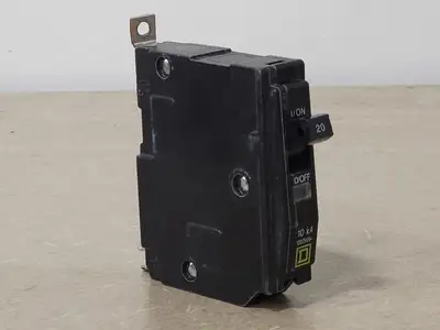 USED SQUARE D QOB120