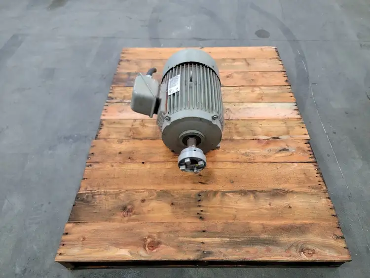 Used TOSHIBA B0204FLF2U2H Motors (misc) British Columbia CA | Lenmark #246377