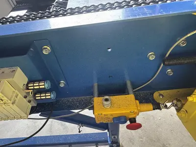 Used 2023 ZETA GROUP ENGINEERING MOTORIZED CONVEYOR Conveyors Michigan US | Aucto #1306880