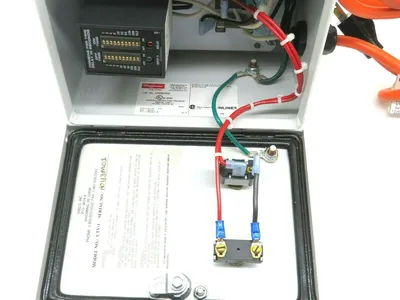 NEW HOFFMAN CTV-1 ENCLOSURE BOX LHC201512 TDR4A22 RELAY CTV1