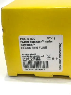 NEW BUSSMANN FRS-R-300 CLASS RK5 FUSE FRSR300