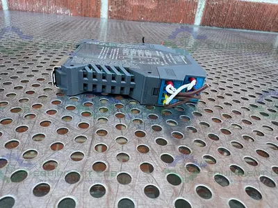 USED GM INTERNATIONAL D1043Q 4 CHANNELS DIGITAL OUTPUT LOOP / BUS POWERED