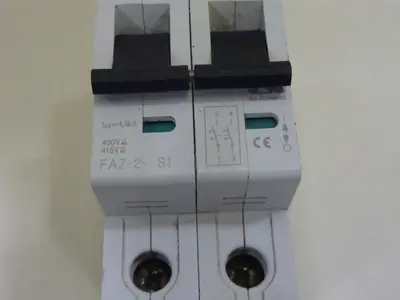 USED MOELLER FAZ-2-S1