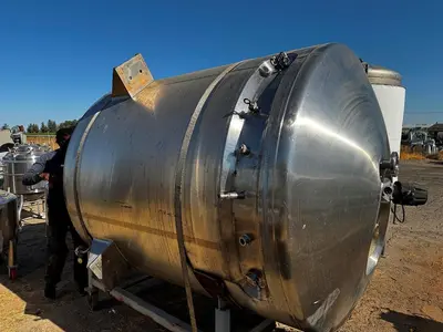 Tank, 1,320 Gallon (5,000 Liter), Jacketed, Agitated, 316L Stainless Steel, 100 PSI, #5991478
