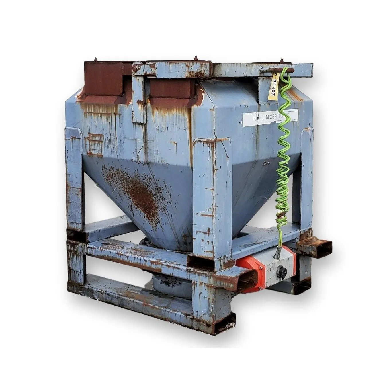 Used Tote Bin With Bray Butterfly Valve - 32 Cu/ft