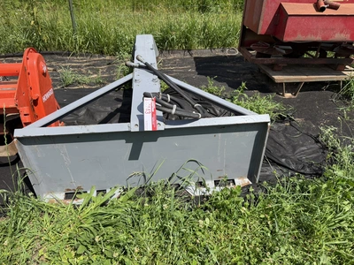 Used _UNKNOWN_ _UNKNOWN_ Skid Steer Log Splitters Michigan US | Miedema Asset Management Group #1293952