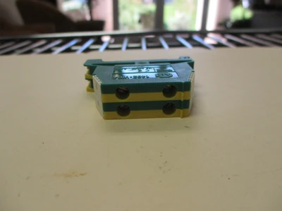 USED Allen-Bradley 1492-WG4