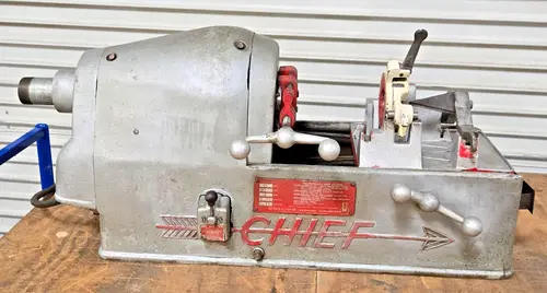 Used Collins _UNKNOWN_ Taps & Dies | Amiron Machinery #737041