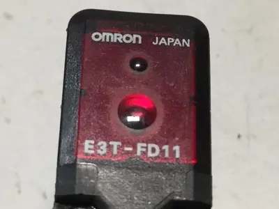USED OMRON E3T-FD11