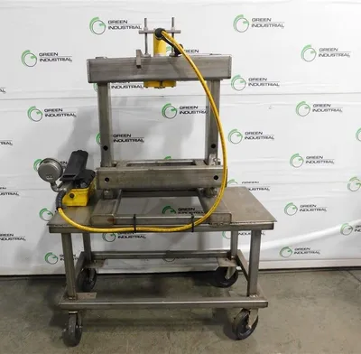 USED ENERPAC RC106